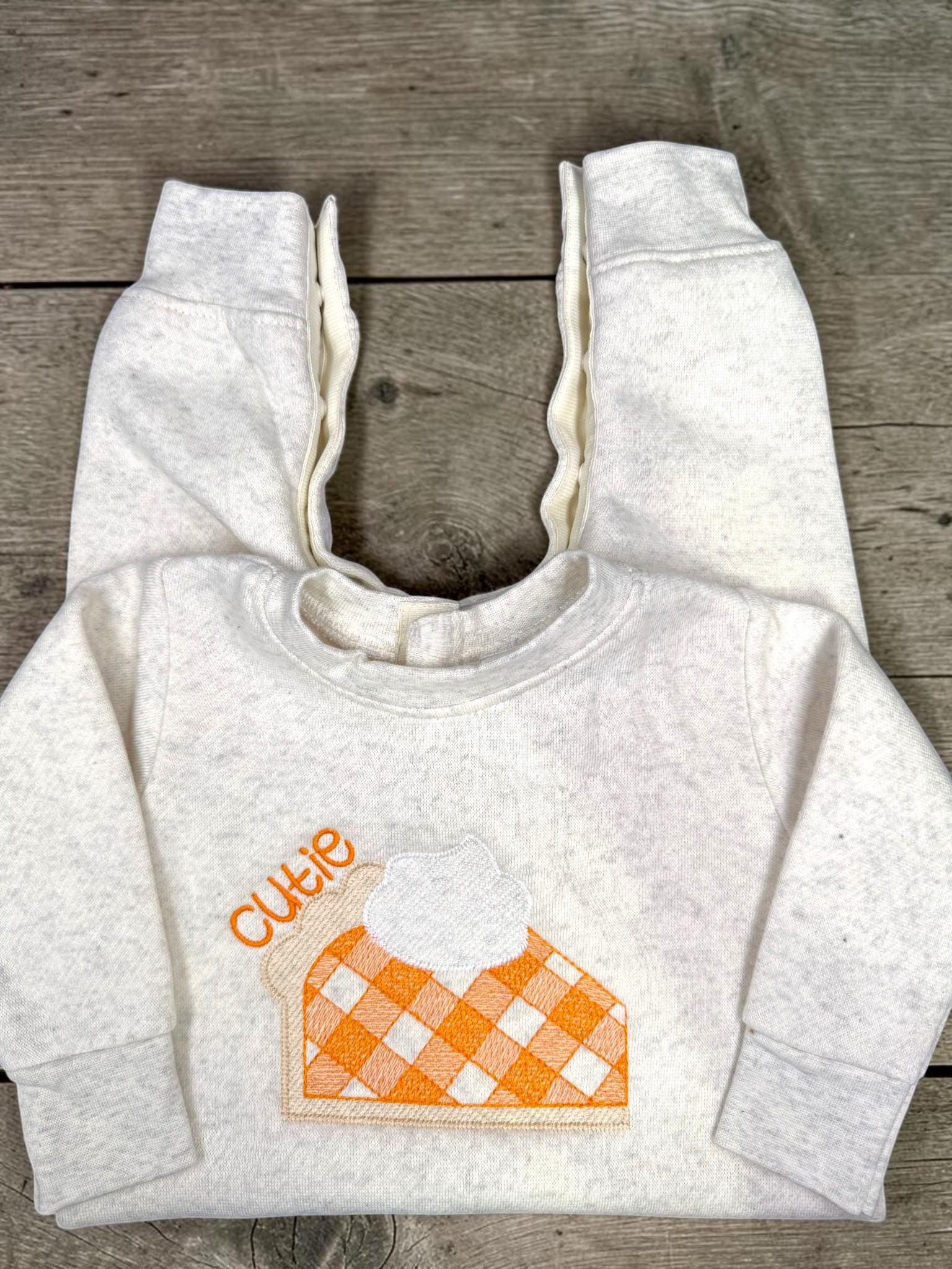 Personalized Pumpkin Pie Baby Romper, Thanksgiving Baby Outfit, Fall Fleece One Piece, Baby's First Thanksgiving, Autumn Baby Gift